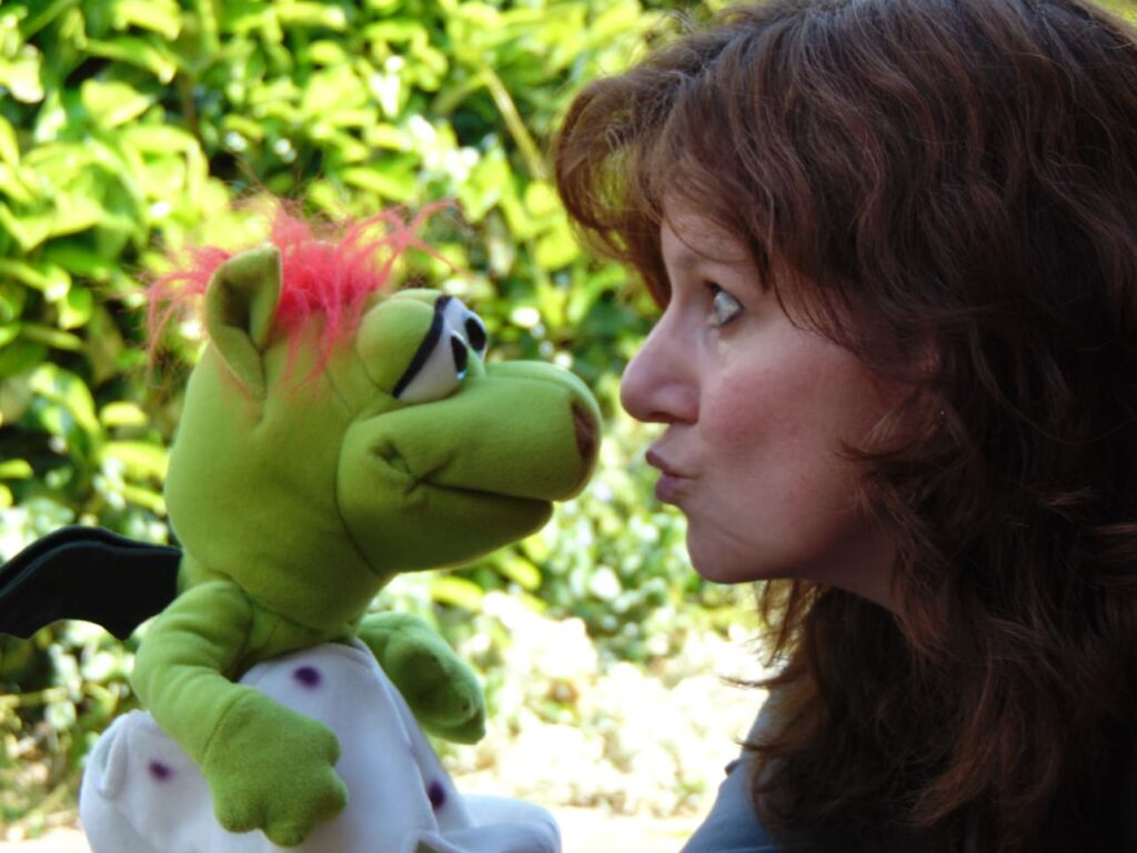 das Keks Lauenau Barbara mit Handpuppe
